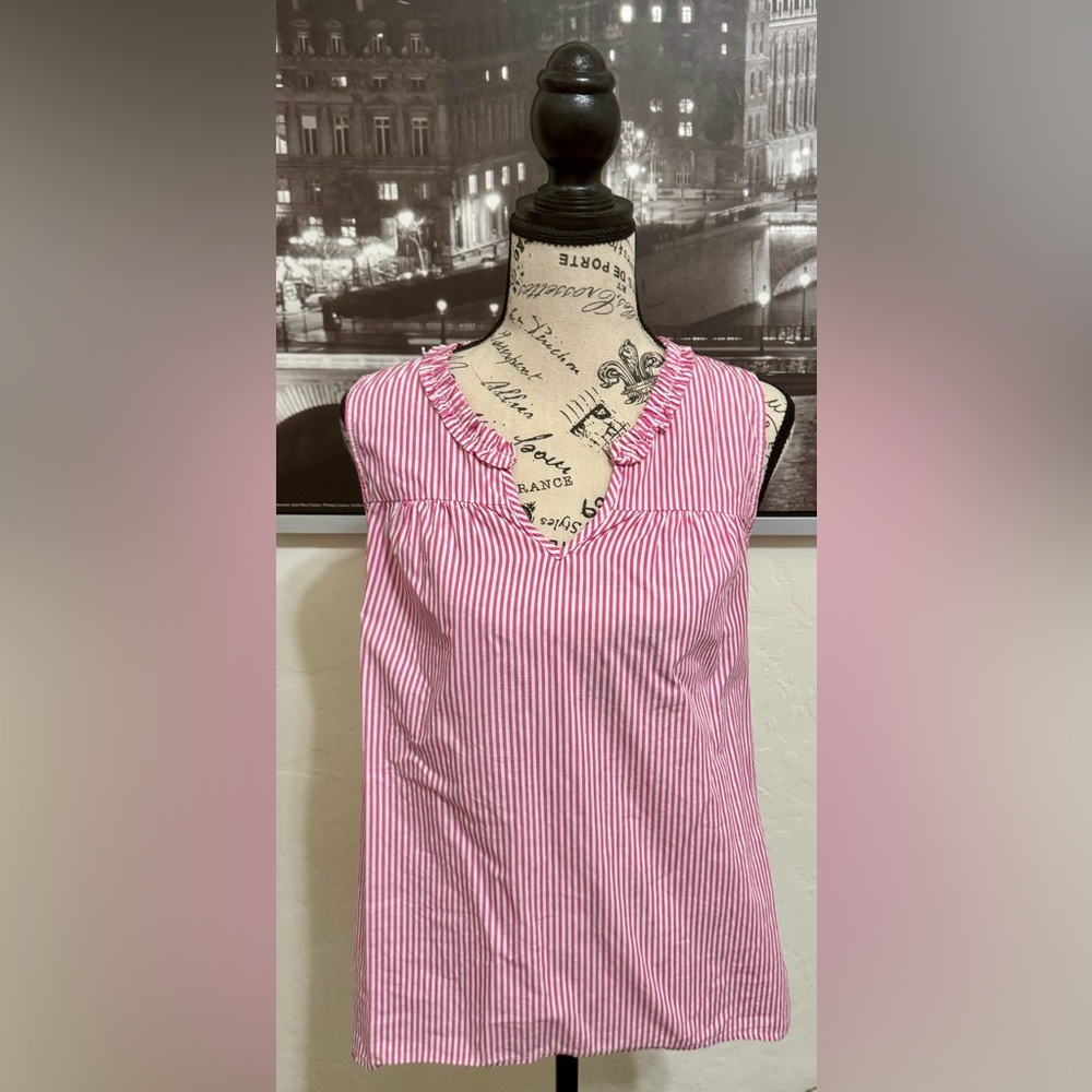 Crown & Ivy XS Sleeveless Striped Top